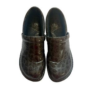 BOC Born Concept PEGGY Black Gray Croc Print Slip On Clog Shoes Size 6.5 EU 37